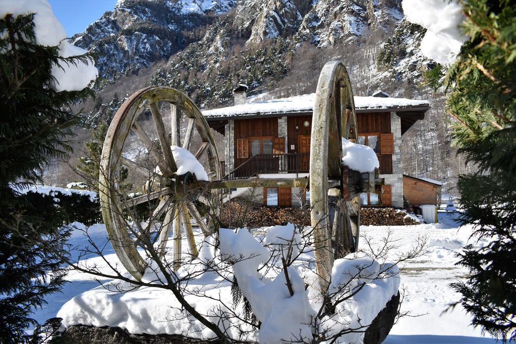 Miravalle Antey-Saint-André Buitenkant foto