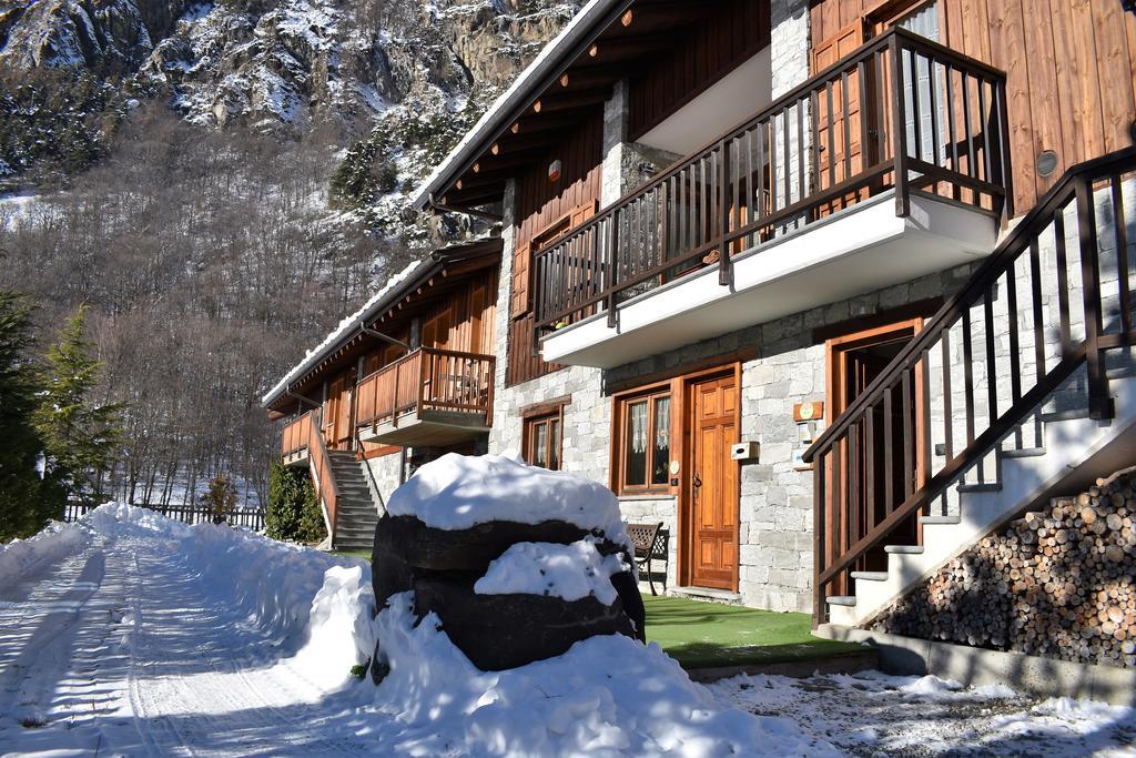 Miravalle Antey-Saint-André Buitenkant foto
